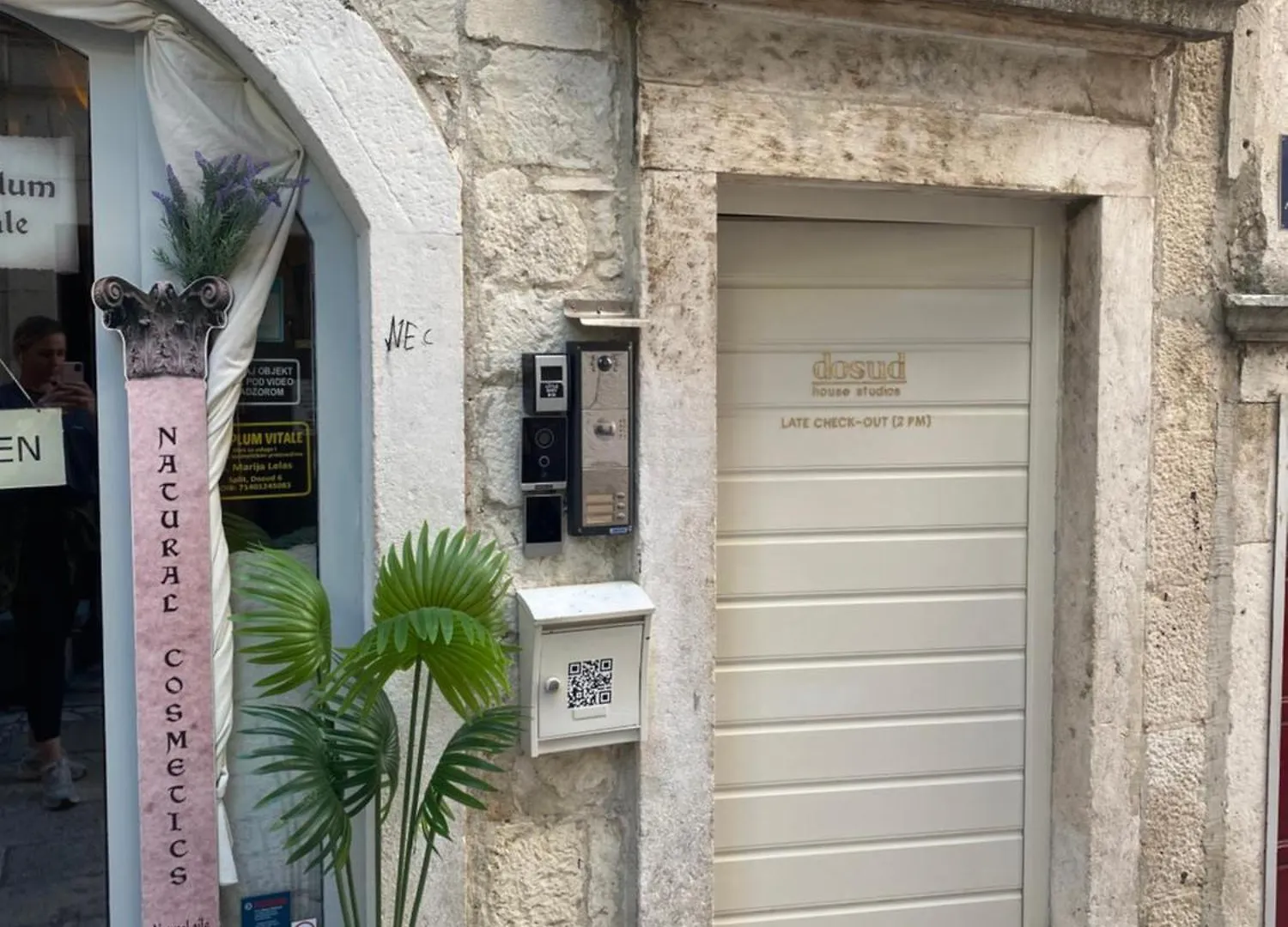 Apartment Dosud House Studios Split