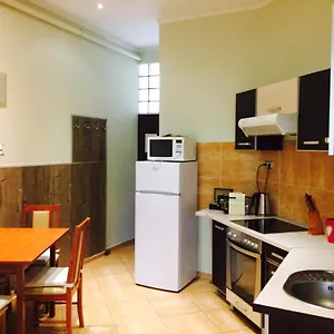 Kaz7 Kazinczy Budapest