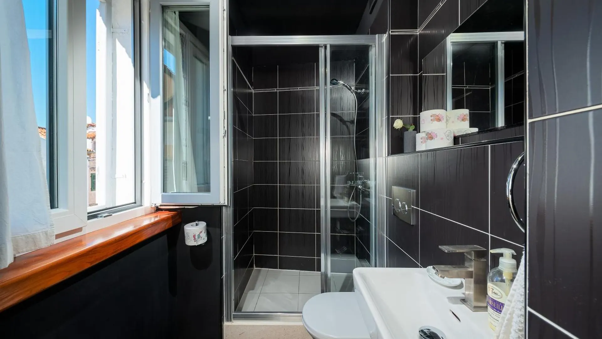Dosud House Studios Сплит Апартаменты